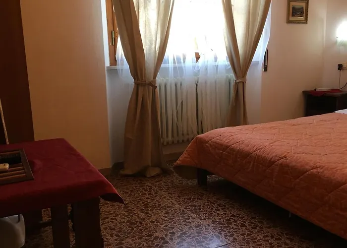 Hotel A Casa Doina Airport Pisa